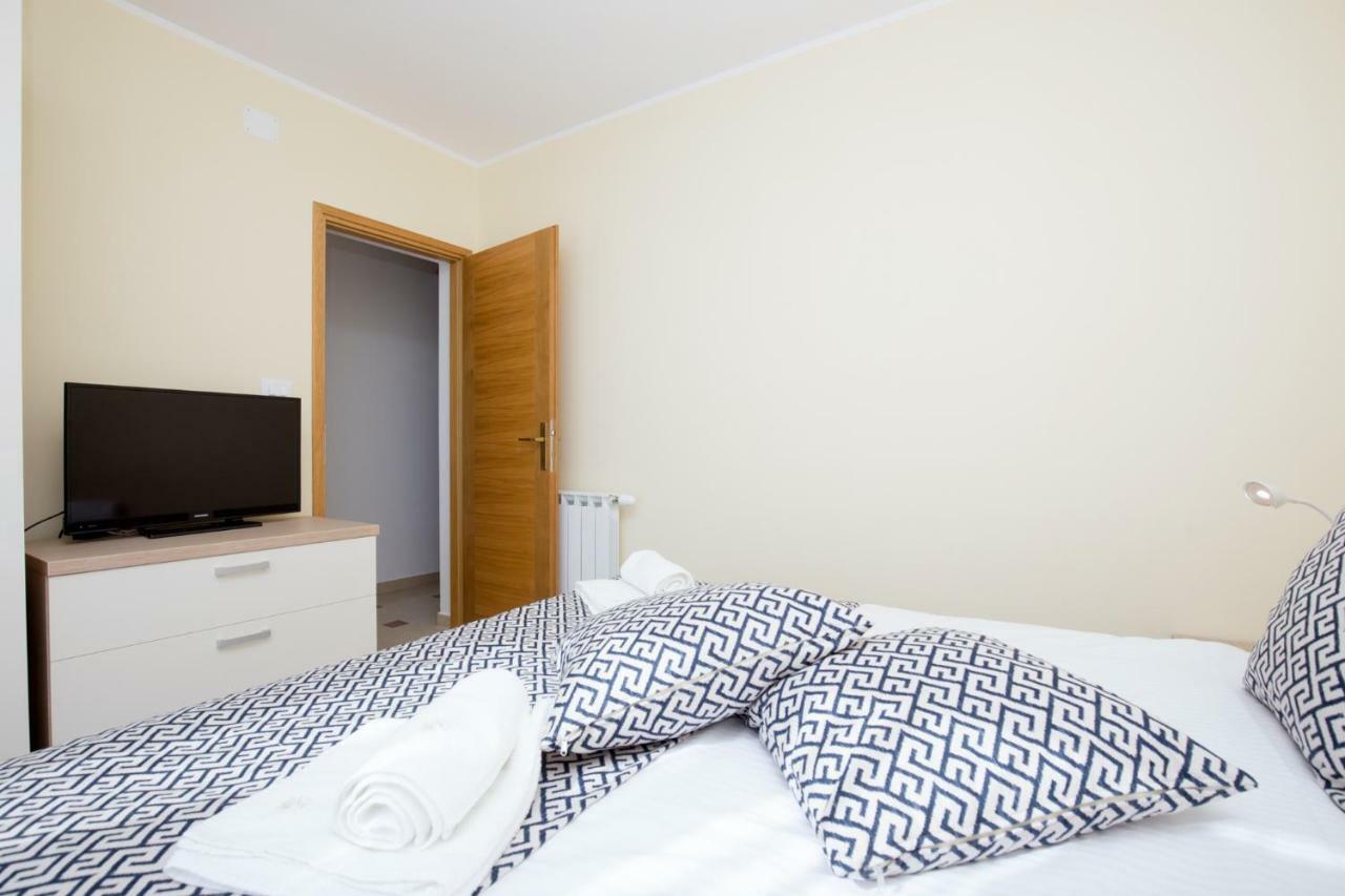 Luxury Apartments Kostrena With Pool Buitenkant foto