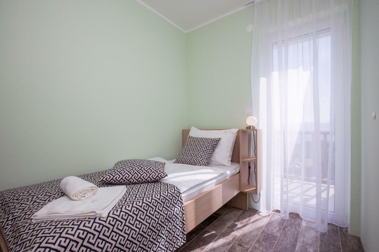 Luxury Apartments Kostrena With Pool Buitenkant foto