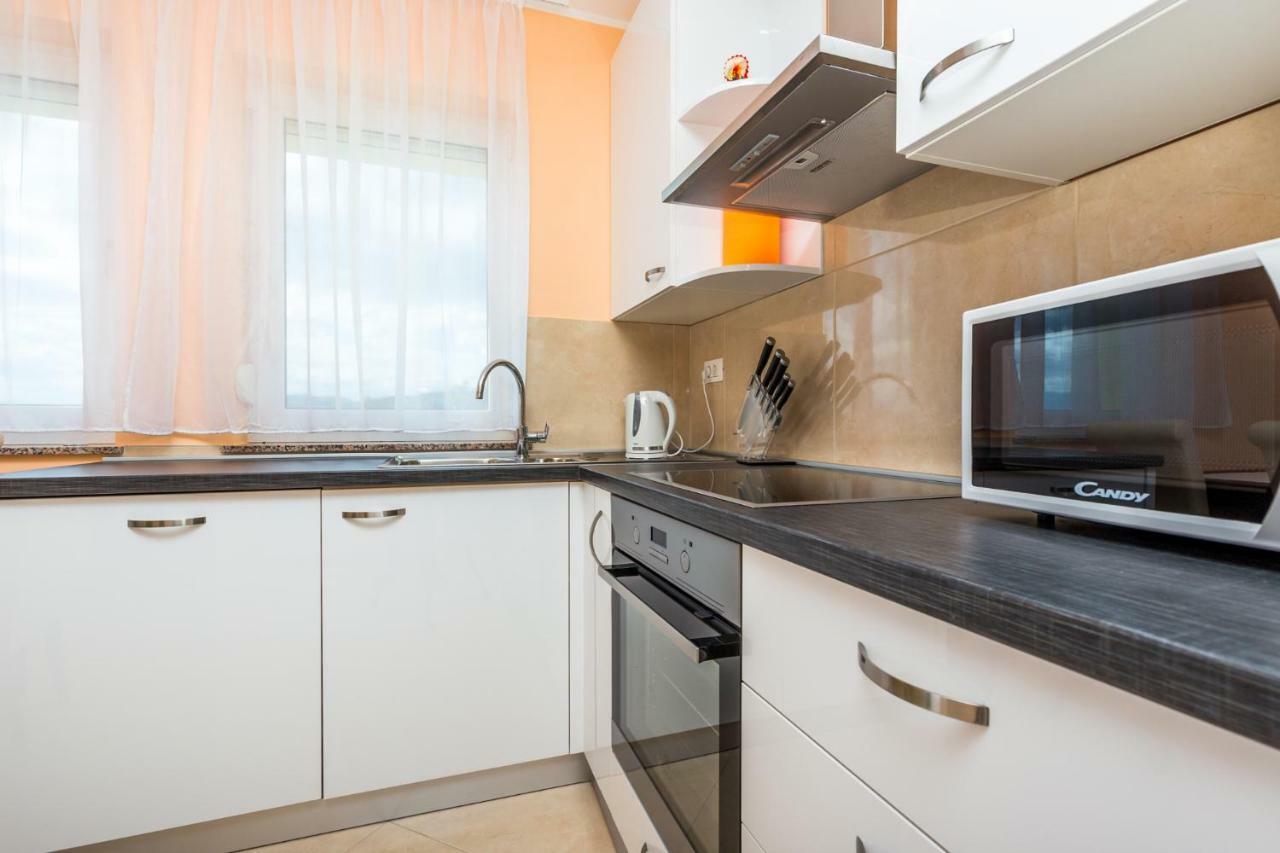 Luxury Apartments Kostrena With Pool Buitenkant foto